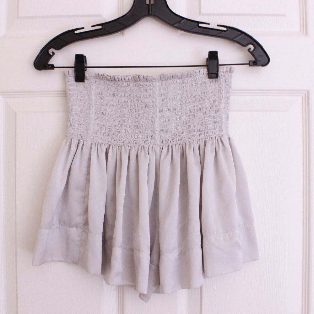 Koch Erica Skirt Shorts in Silver - Picture 2 of 8